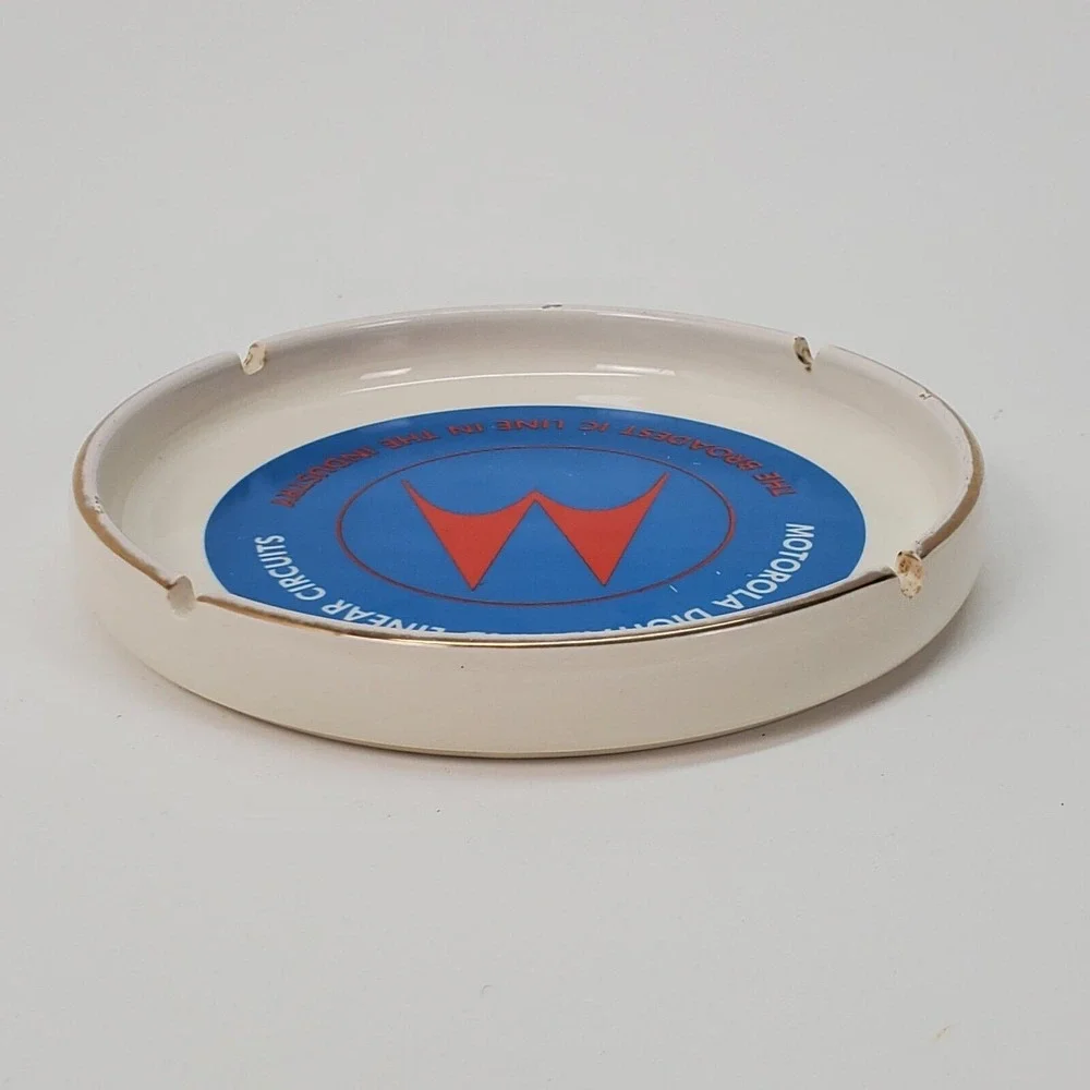 Vintage‎ Motorola Digital and Linear Circuits Ceramic Ashtray Jack Nadel 7 Inch